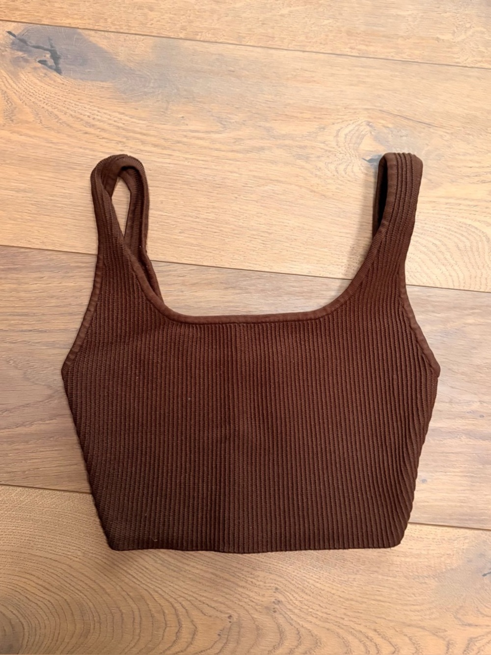 Aritzia Ribbed Sculpt Knit Square-Neck Crop Tank Top